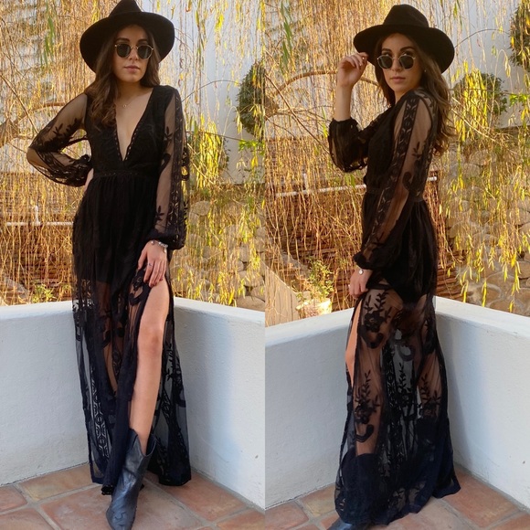 *BLACK FRIDAY SALE* Fall For You Black Lace Maxi Dress - Picture 3 of 7